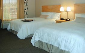 Hampton Inn And Suites Highland 3*